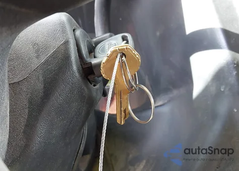 2005 Chevrolet Express z USA, uszkodzony, nr VIN 1GCGG29V451230985